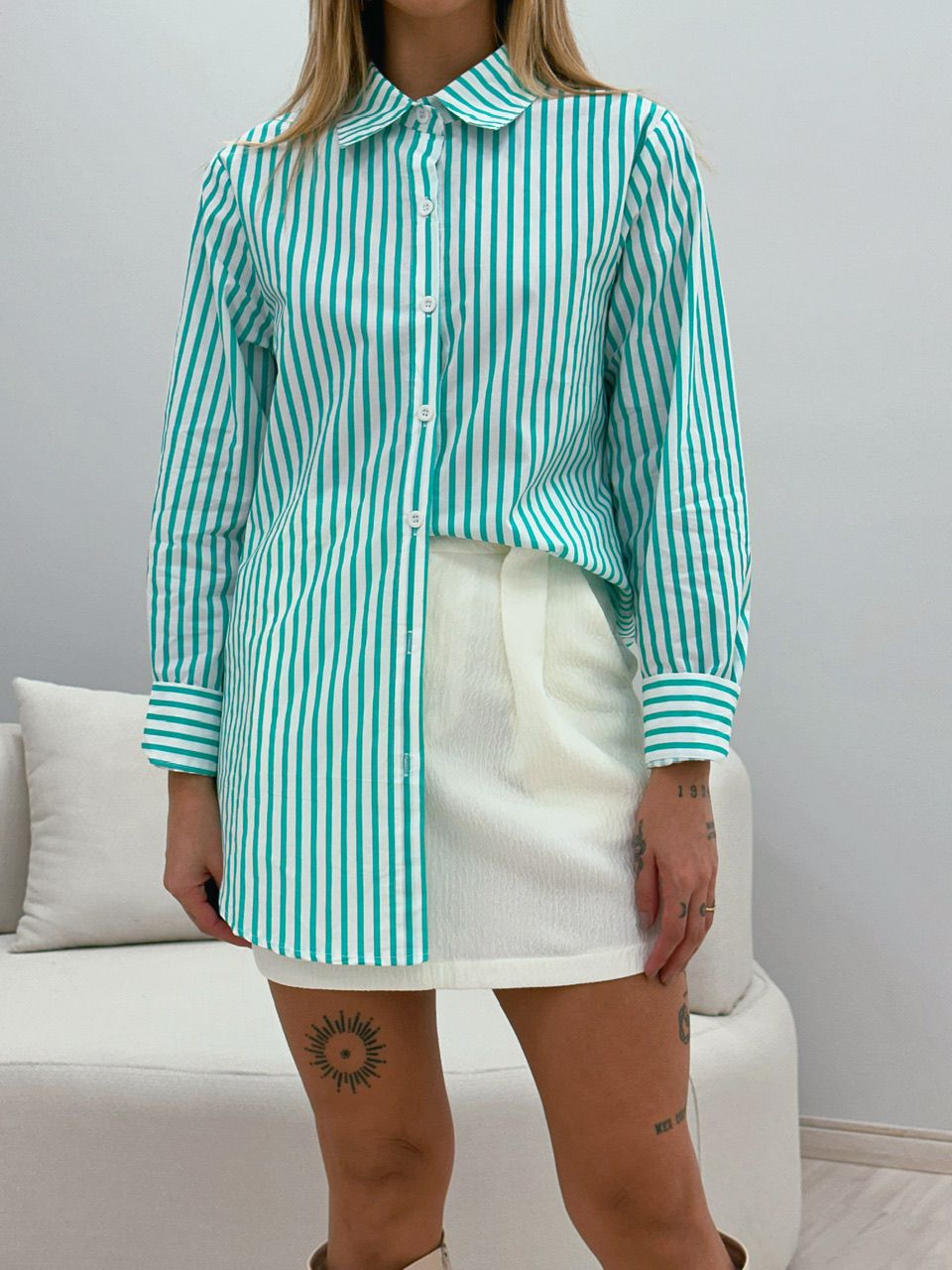 CAMISA DIANA LISTRADA VERDE ÁGUA