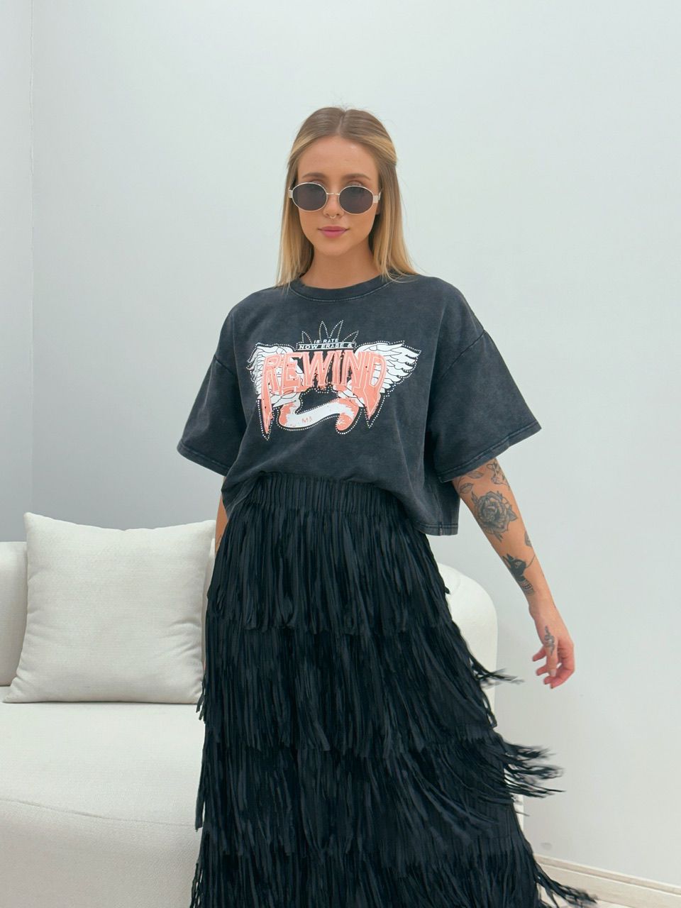 T-SHIRT REWIND PRETA - 0048140033 - CAROLLA FERRARO