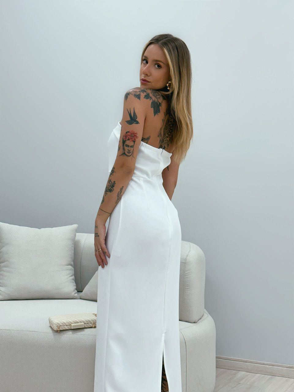 VESTIDO ISABELLY MIDI OFF