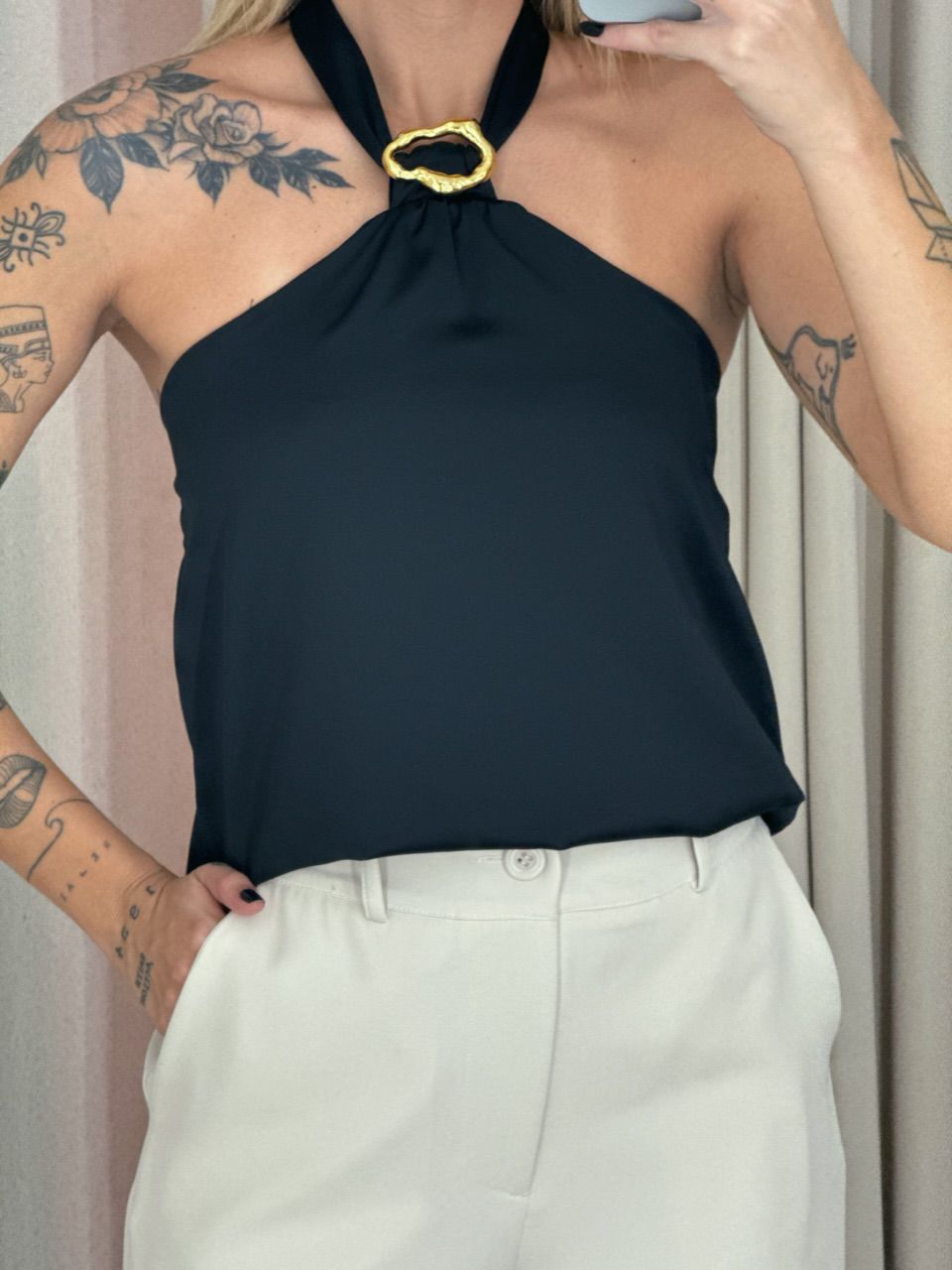 BLUSA DENISE COSTAS ABERTAS PRETA