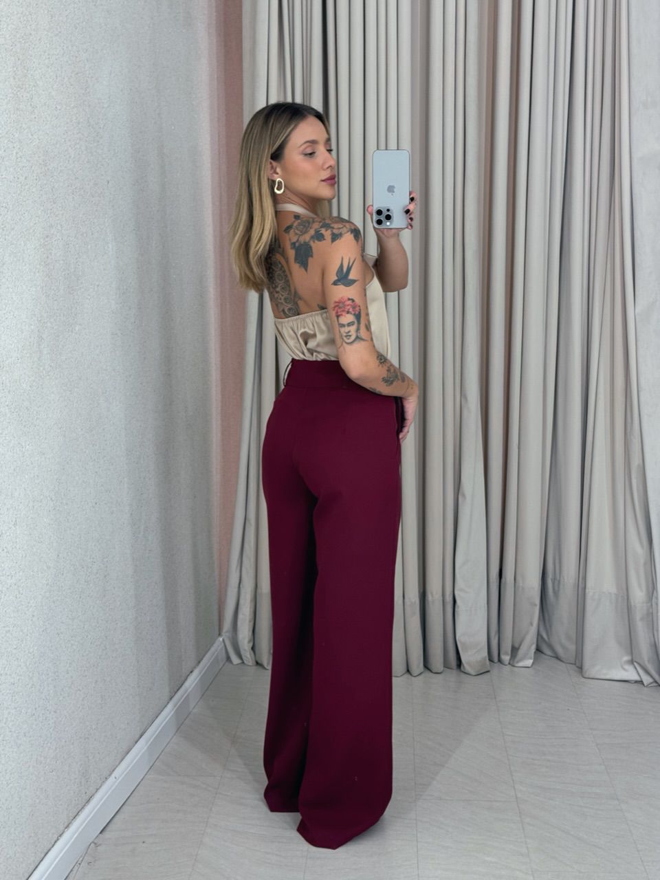 CALÇA MARIA EDUARDA PANTALONA VINHO