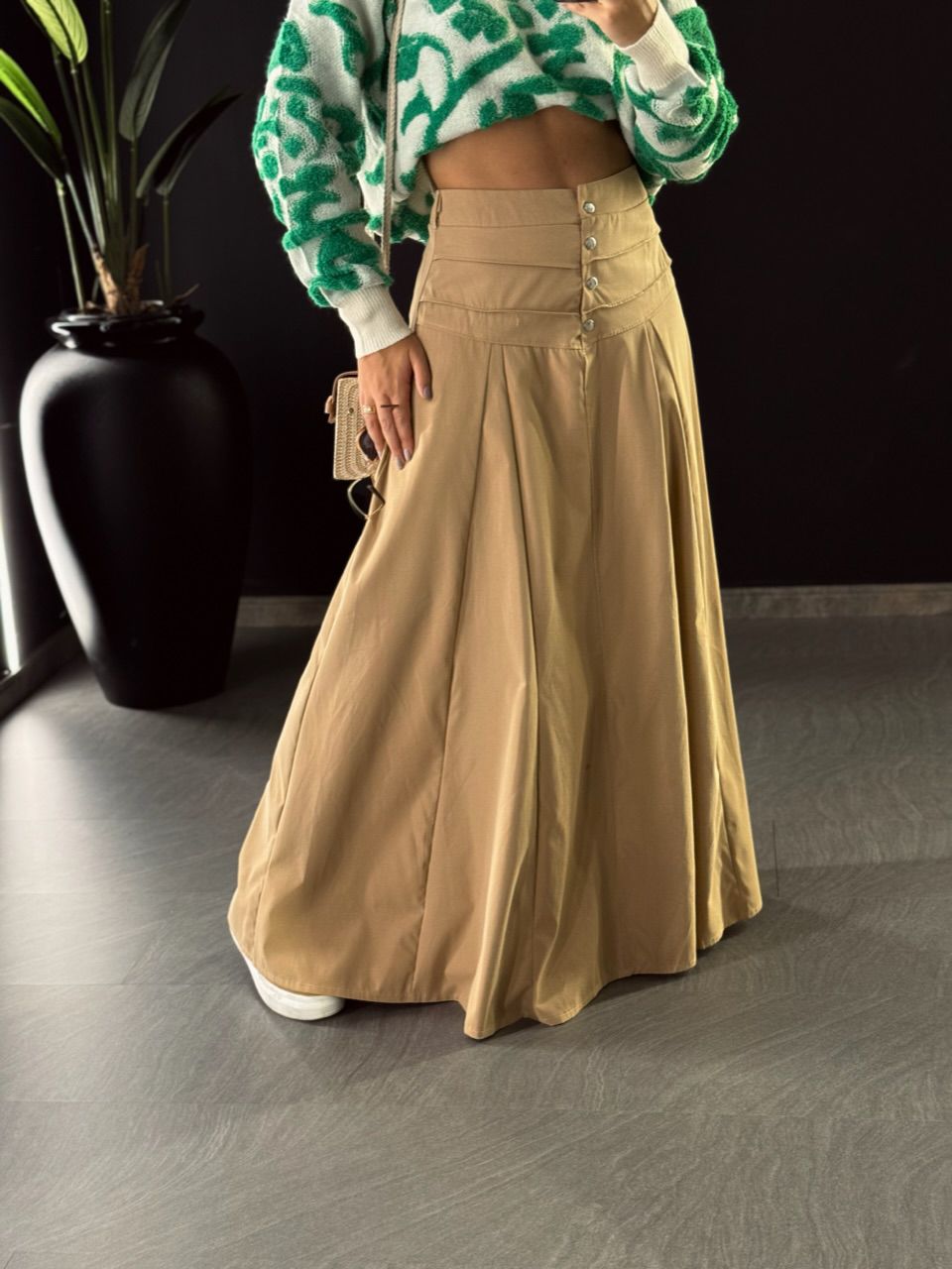 SAIA JOSI LONGA ALFAIATARIA NUDE
