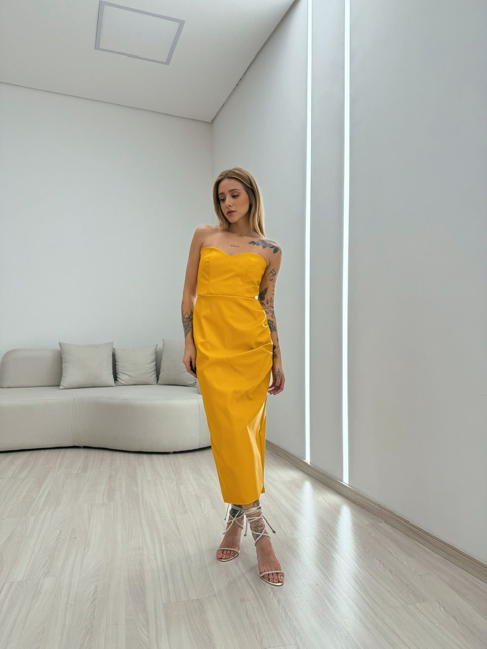 VESTIDO CF COURINO MIDI AMARELO - 0050410111 - CAROLLA FERRARO