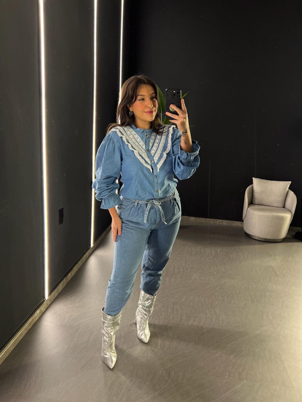 CALÇA ANTONELA JEANS CLARA