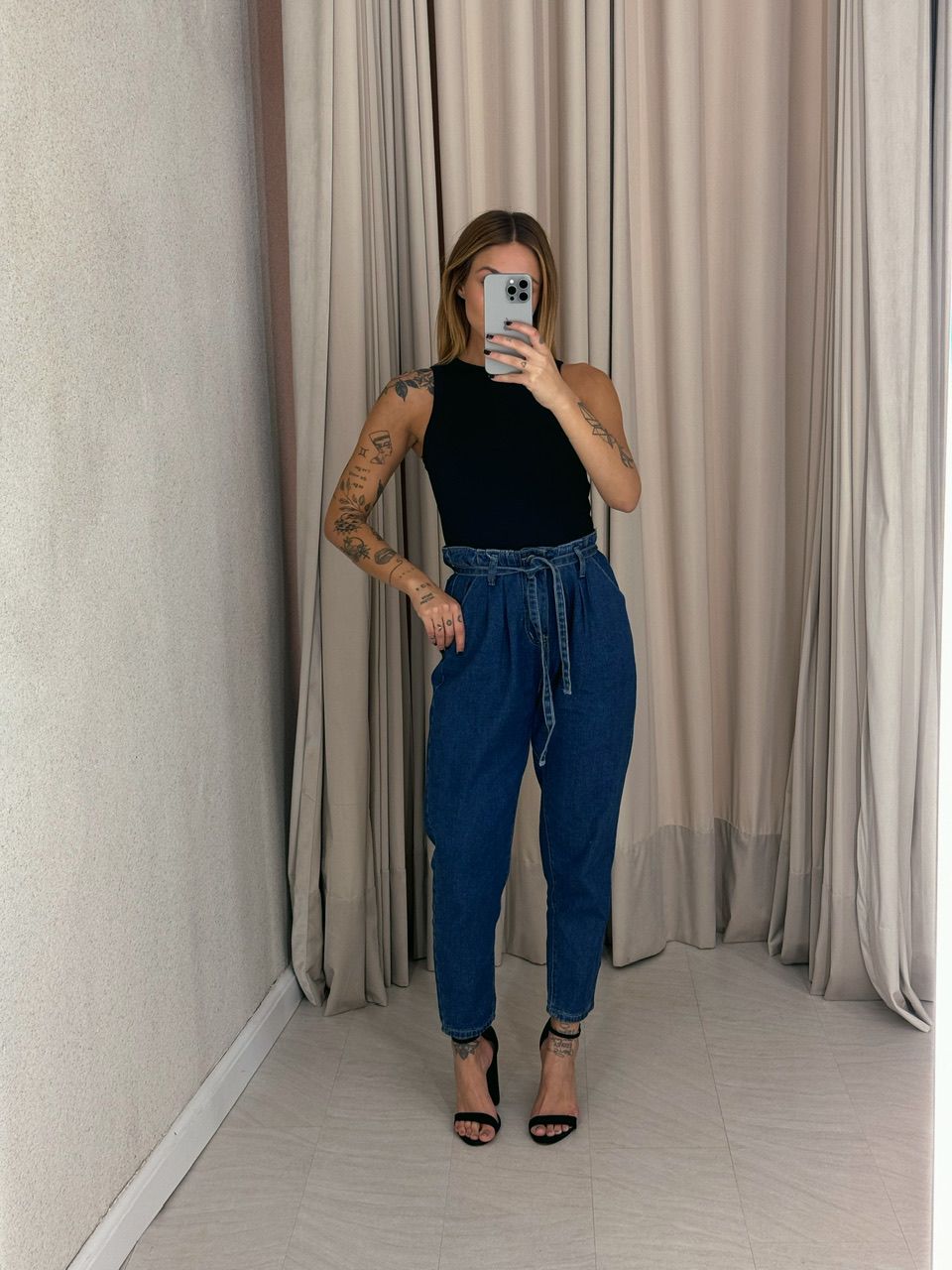 CALÇA ANTONELA JEANS ESCURA