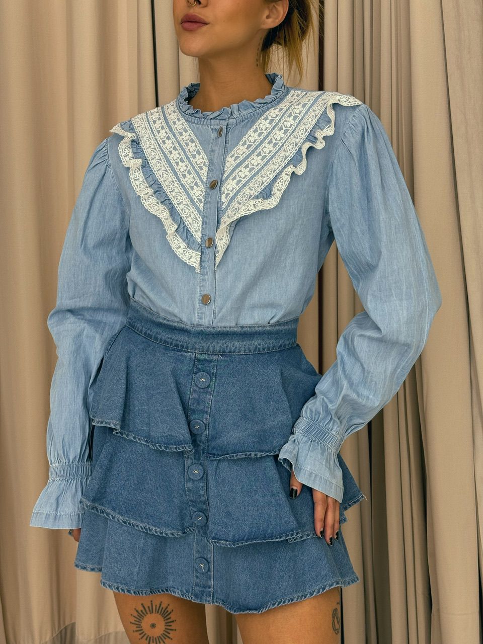 CAMISA RENDA JEANS CLARA - 0052690090 - CAROLLA FERRARO