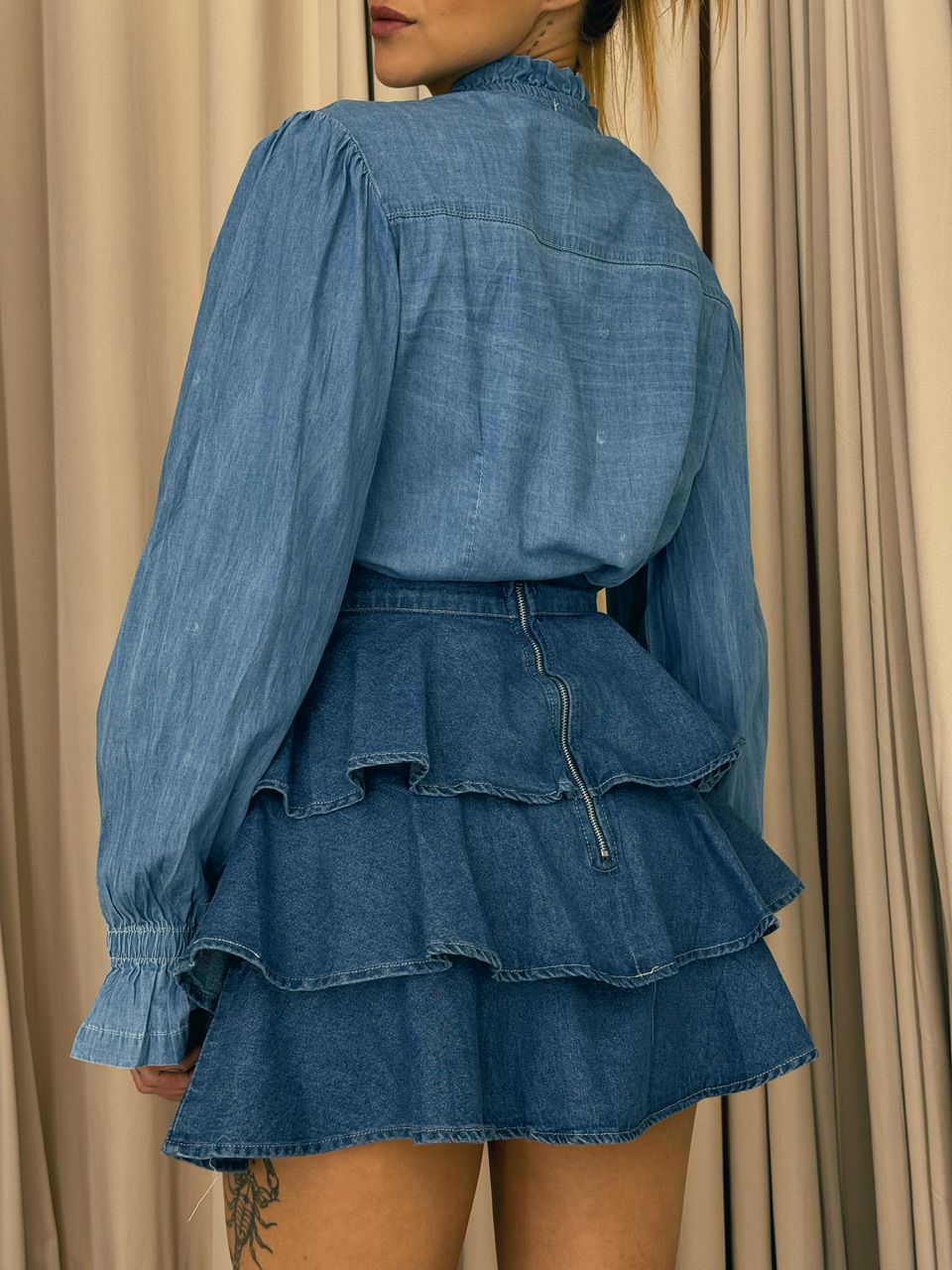 SAIA LIZ BABADO JEANS ESCURA