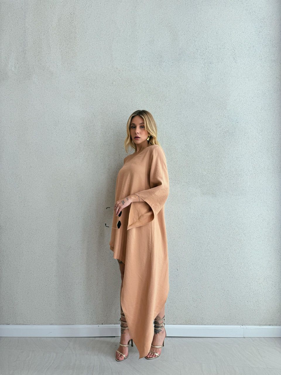 CONJUNTO CATARINA ASSIMÉTRICO NUDE