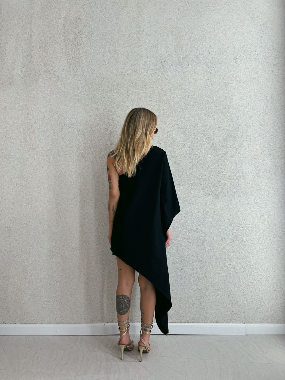 CONJUNTO CATARINA ASSIMÉTRICO PRETO
