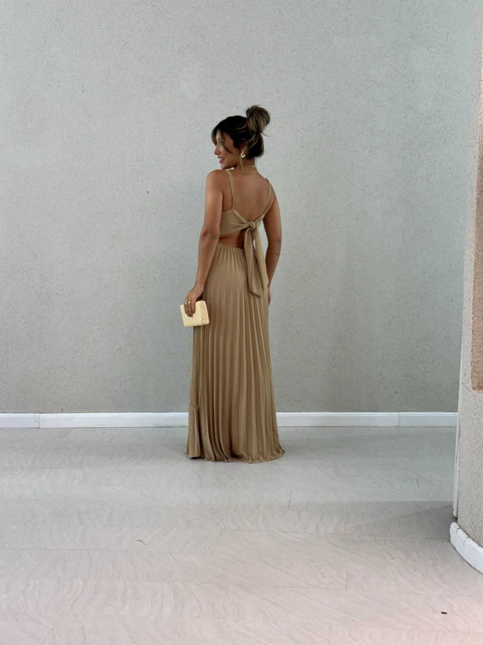 VESTIDO MÁRCIA 02 PLISSADO NUDE
