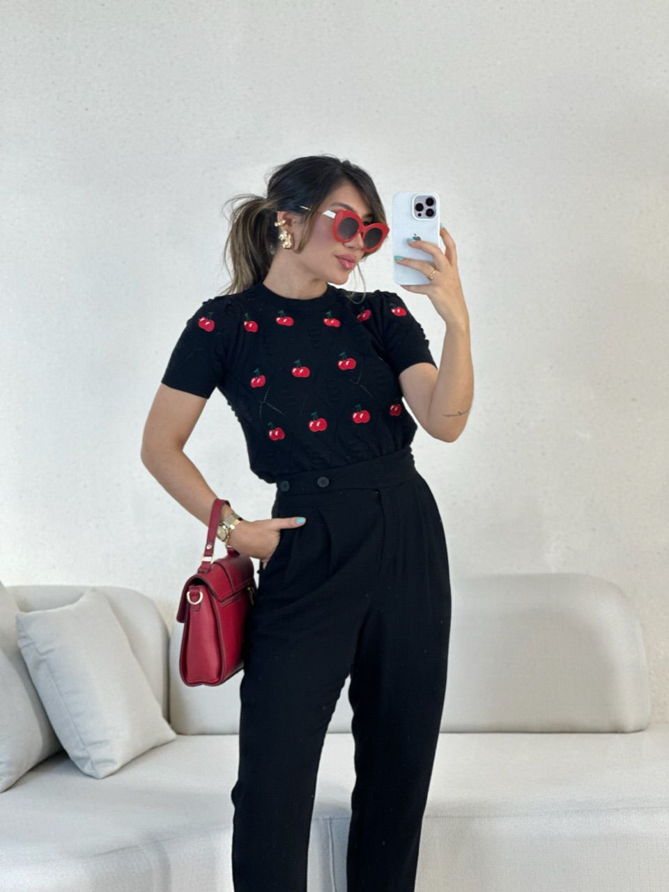 BLUSA CEREJA TRICOT PRETA