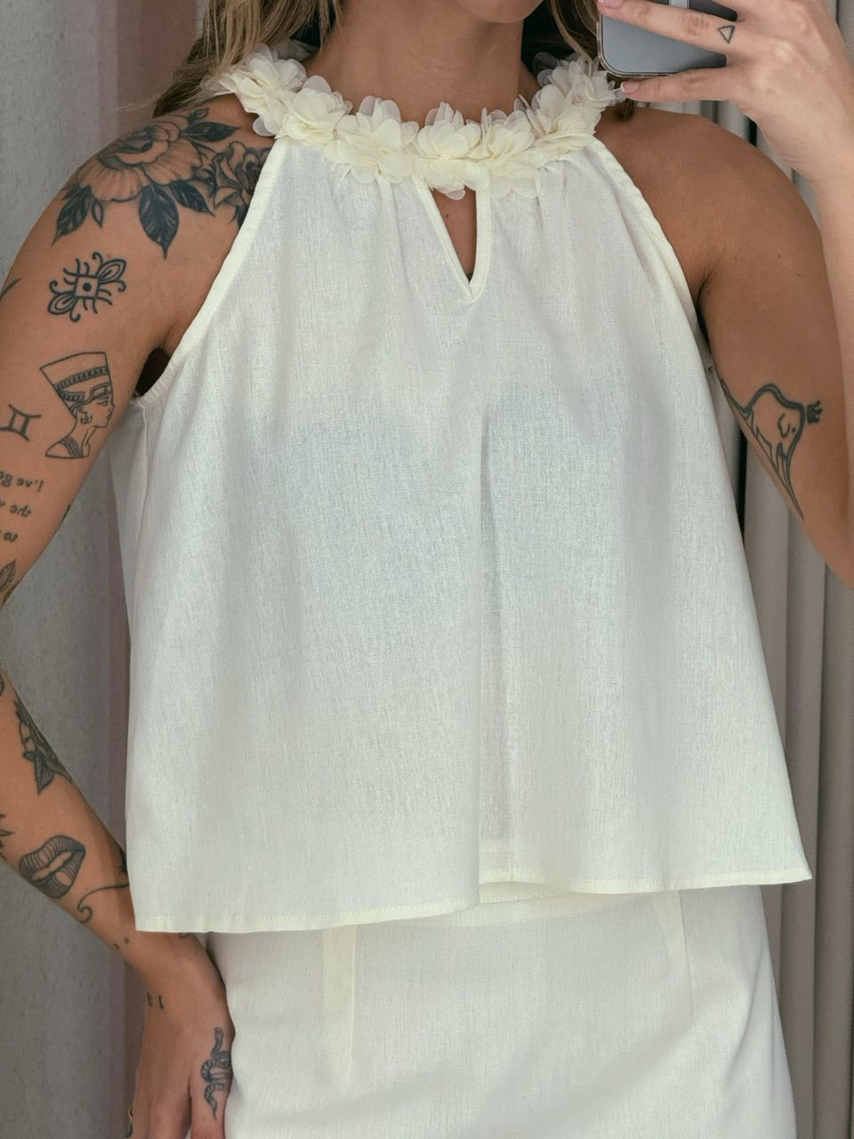 CONJUNTO BETINA SAIA BLUSA FLORES MARFIM