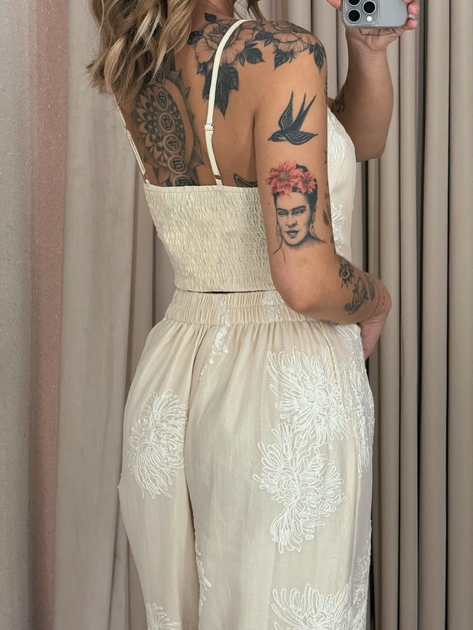 CONJUNTO NINA CALÇA CROPPED MARFIM