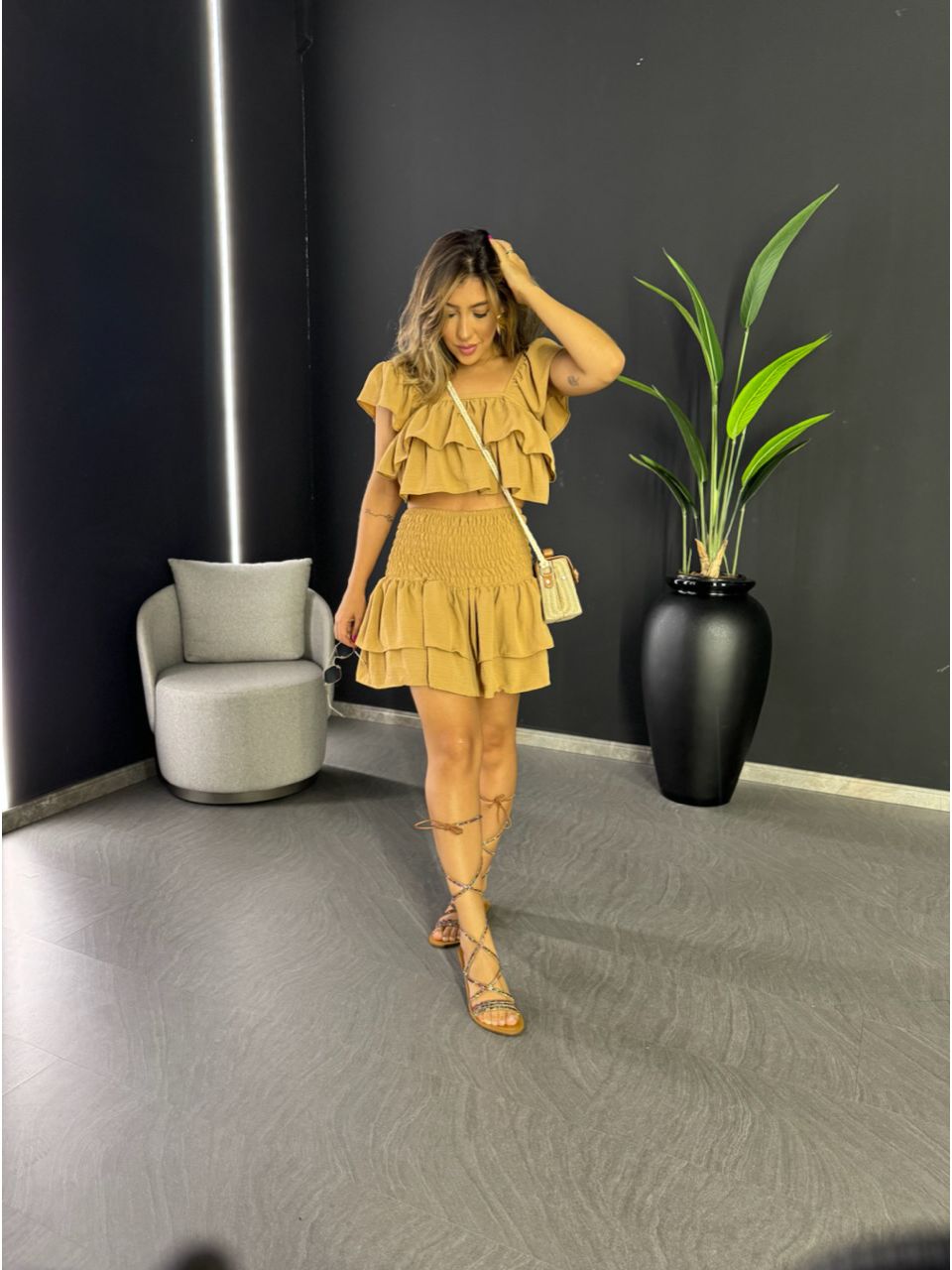 BLUSA BABADO LASTEX NUDE
