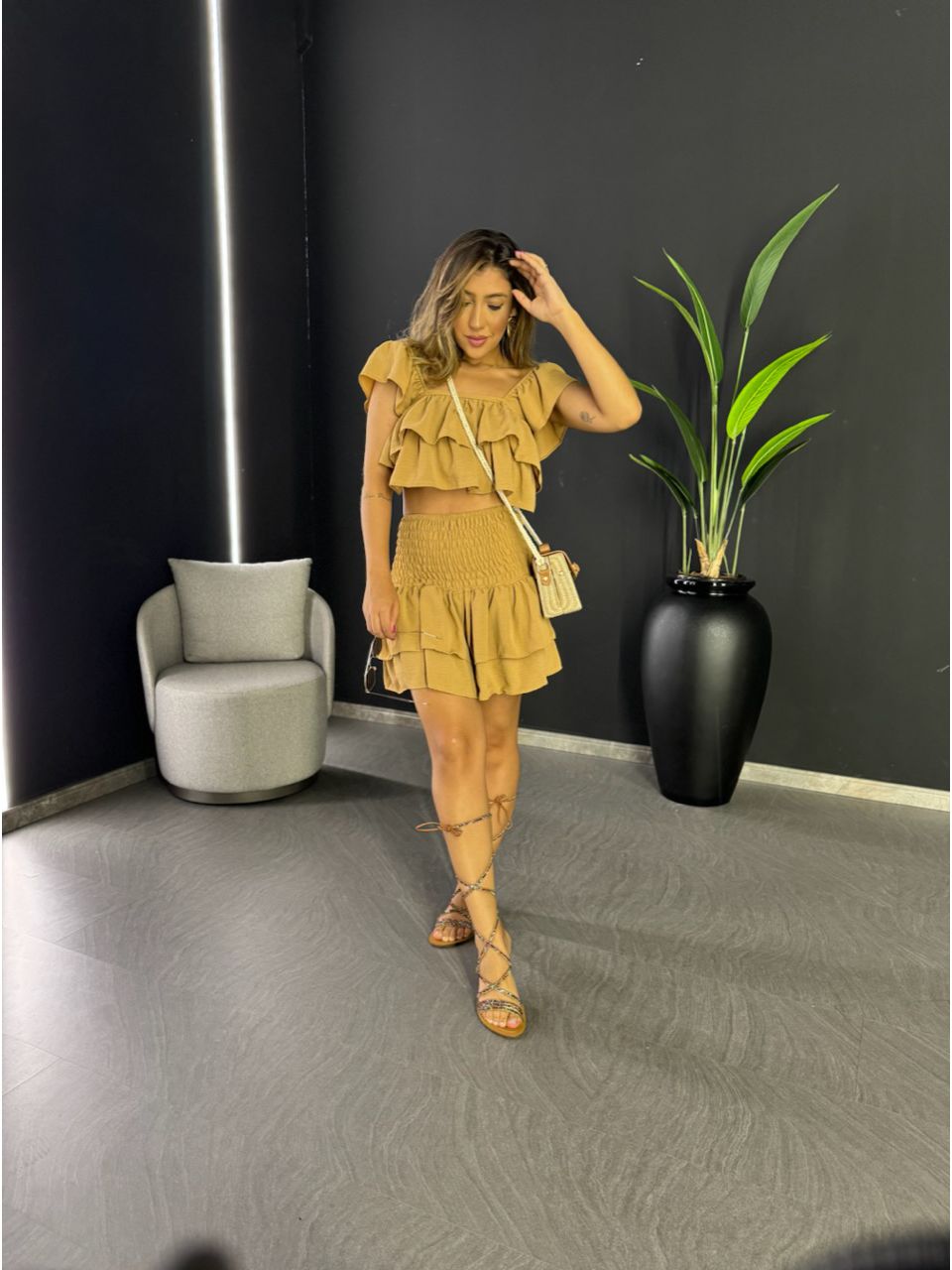 BLUSA BABADO LASTEX NUDE