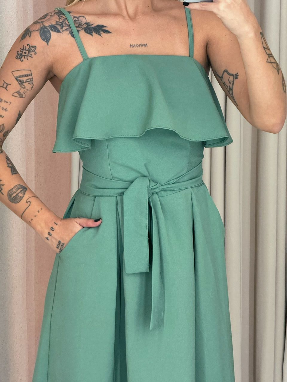 VESTIDO THAIS ALÇA FAIXA MILITAR