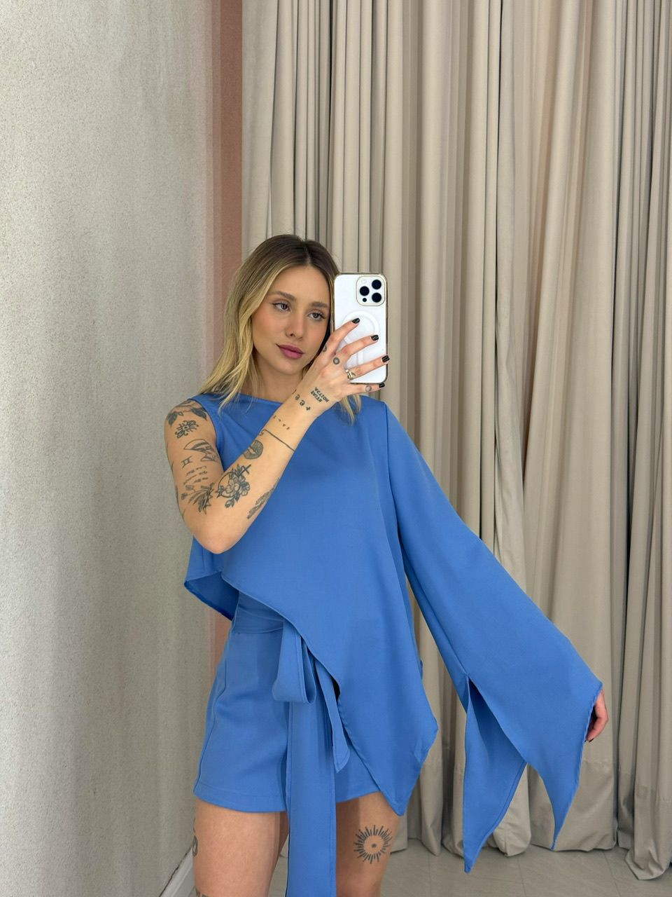 CONJUNTO MICHELE BLUSA ASSIMÉTRICA AZUL