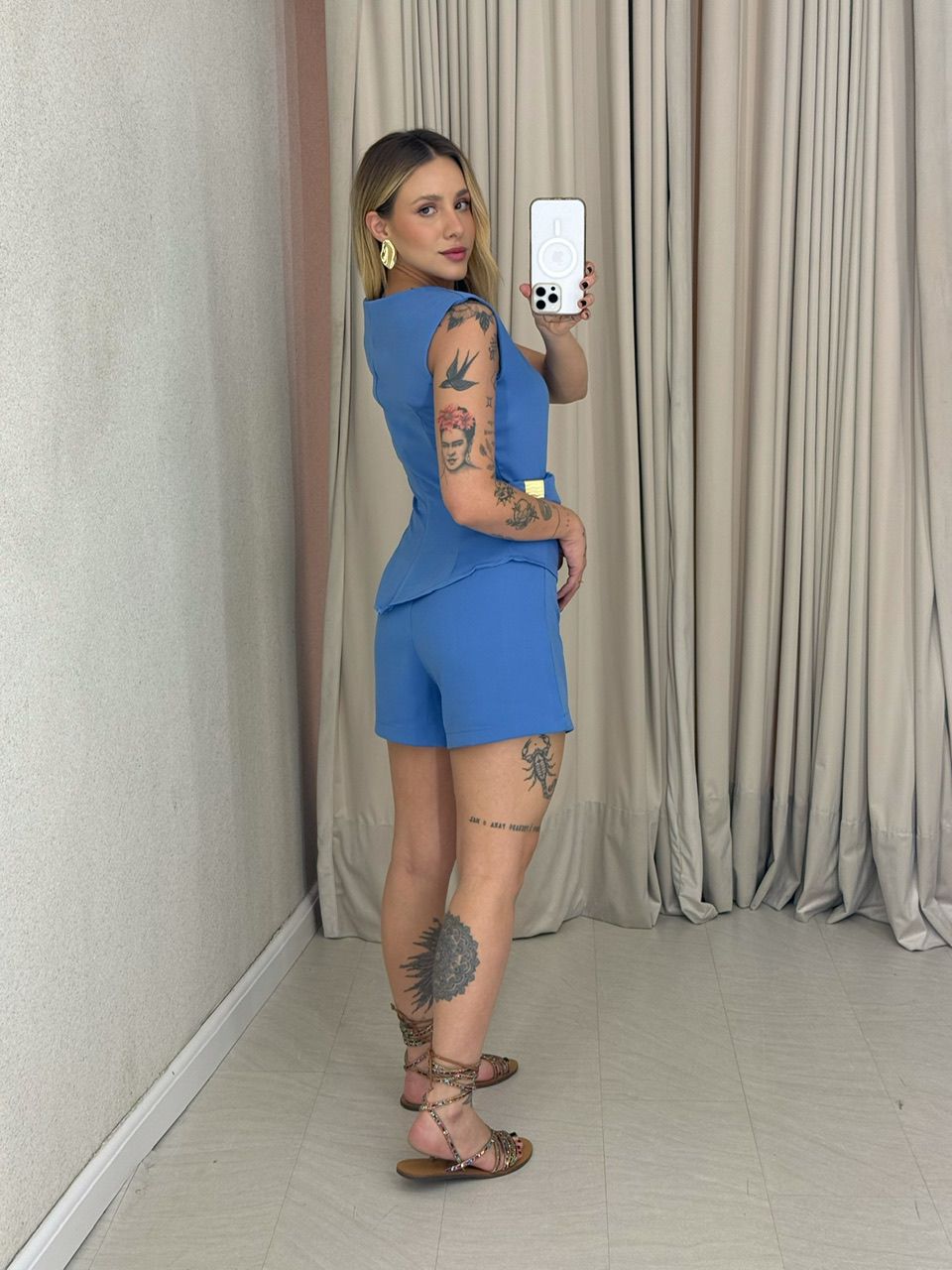 CONJUNTO PENELOPE SHORT SAIA AZUL