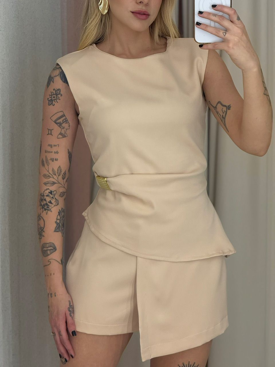 CONJUNTO PENELOPE SHORT SAIA NUDE