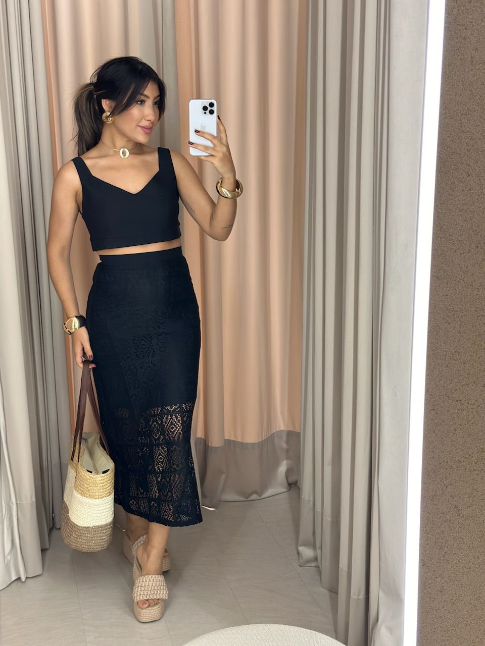 CONJUNTO PIETRA SAIA RENDA CROPPED PRETO