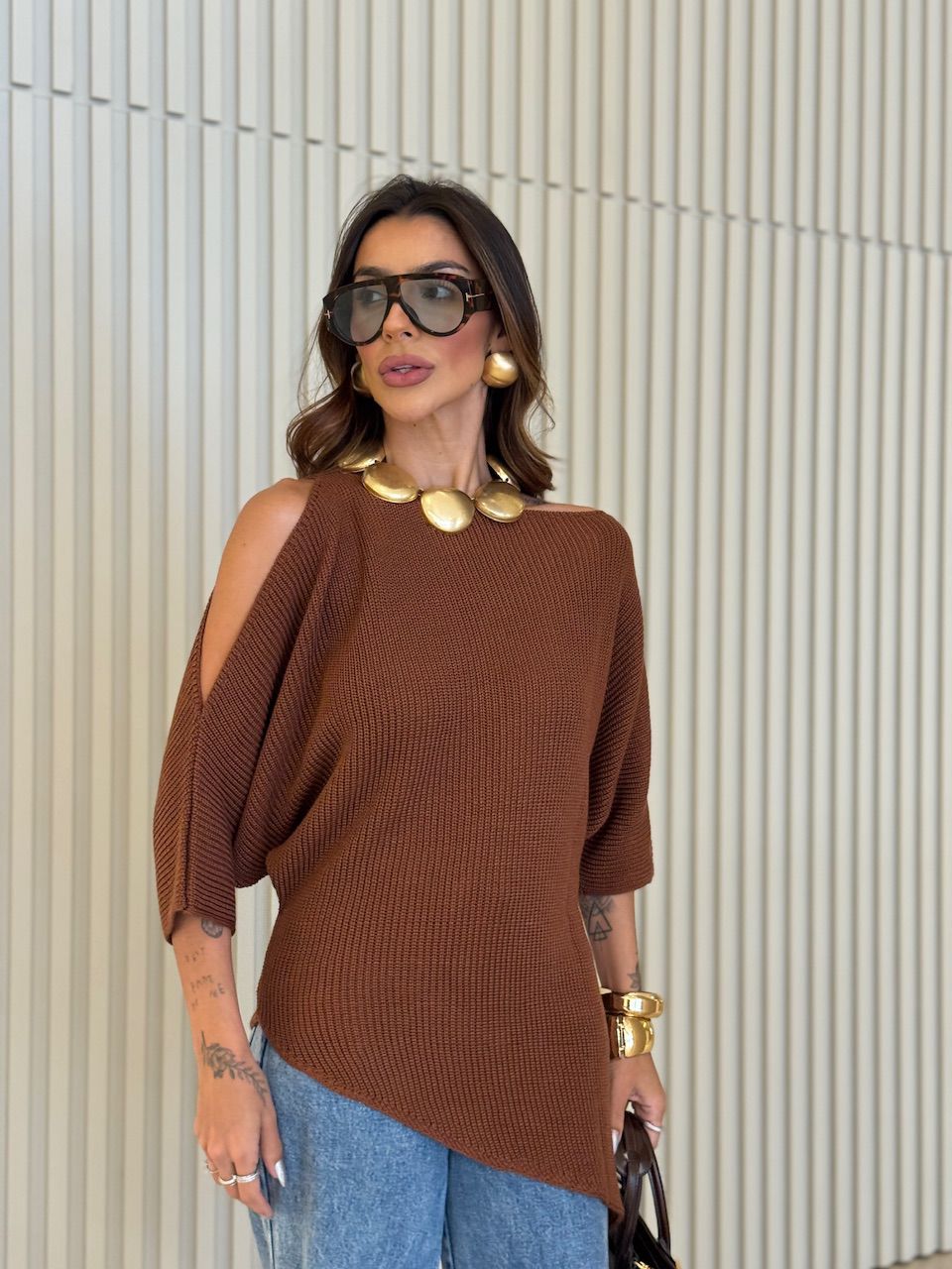 BLUSA AYLA TRICOT ASSIMÉTRICA CAPUCCINO 