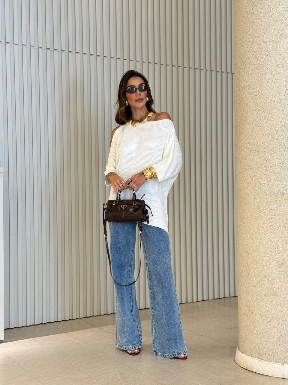 BLUSA AYLA TRICOT ASSIMÉTRICA OFF