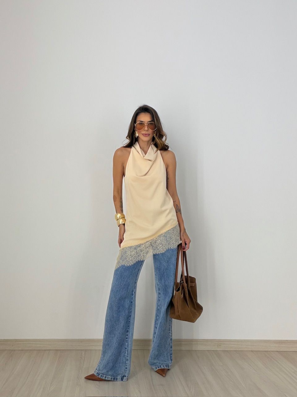 BLUSA MARIA CLARA ASSIMÉTRICA AREIA