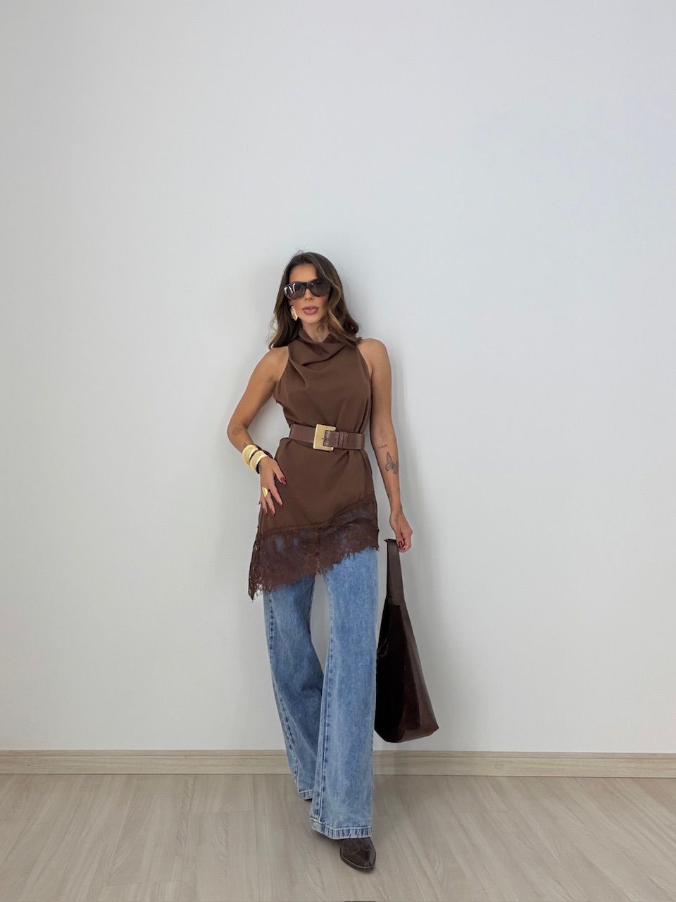 BLUSA MARIA CLARA ASSIMÉTRICA MARROM