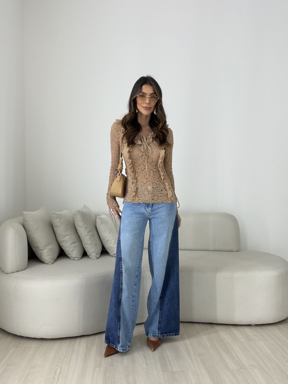BLUSA CHARLOTTE RENDA MARROM