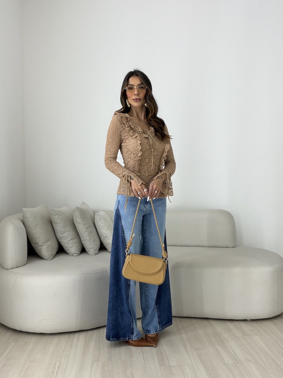 BLUSA CHARLOTTE RENDA MARROM