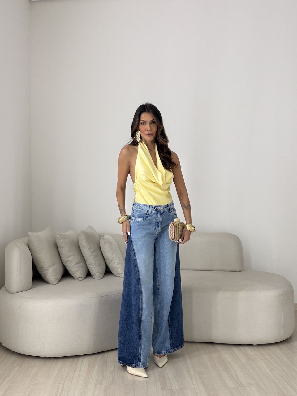 BLUSA FÁTIMA ACETINADA AMARELA