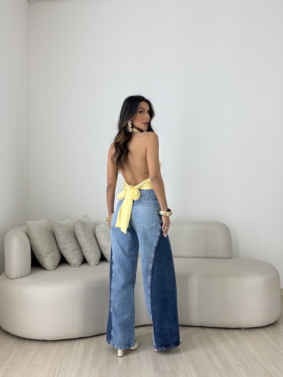 BLUSA FÁTIMA ACETINADA AMARELA