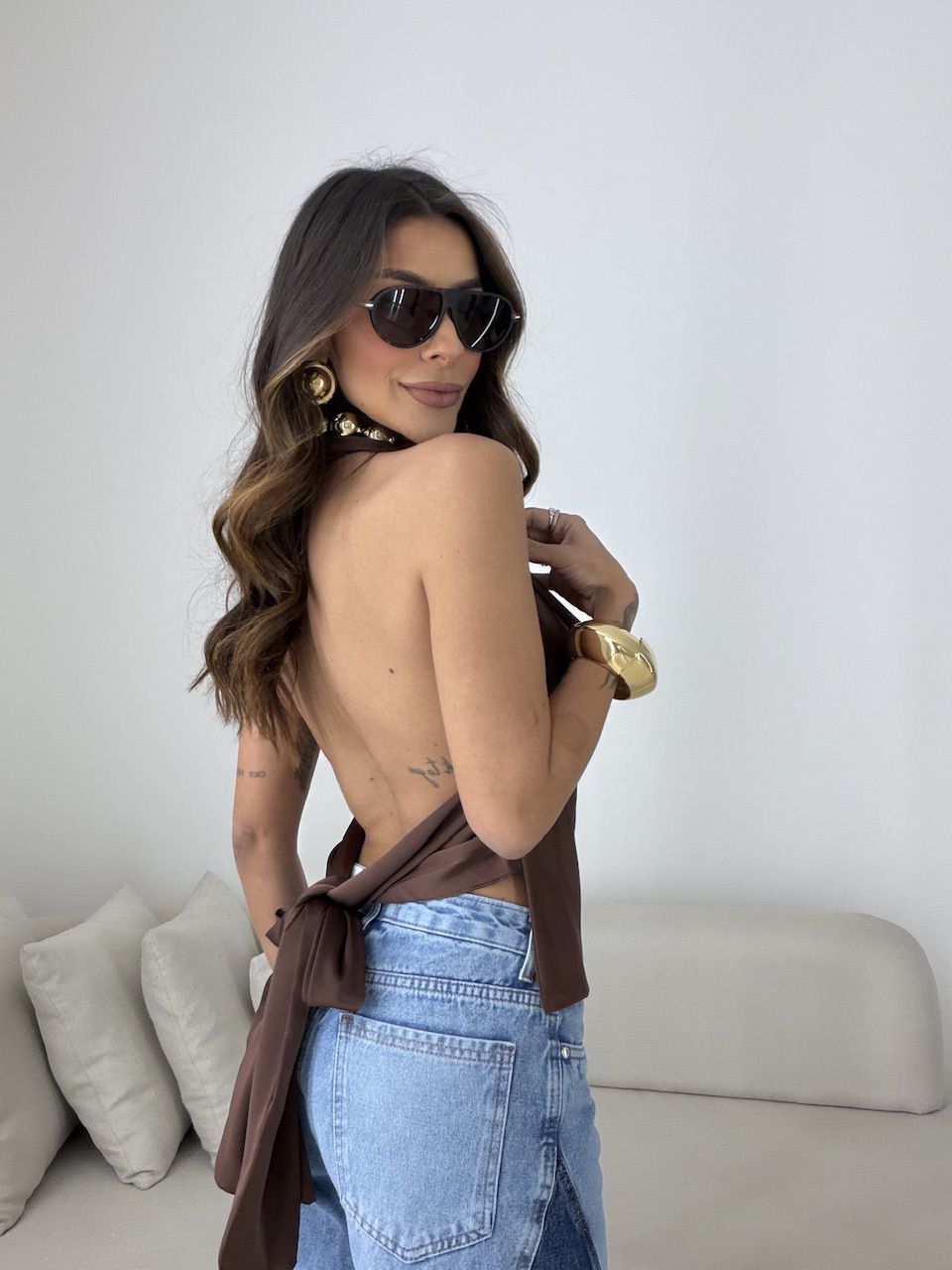 BLUSA FÁTIMA ACETINADA MARROM