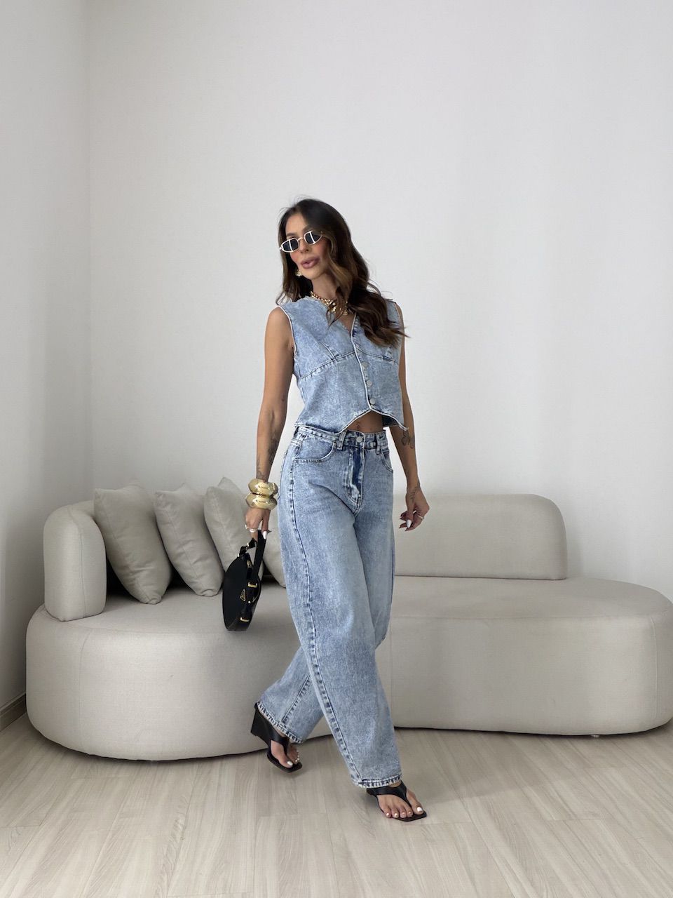 CONJUNTO CIBELE COLETE CALÇA JEANS CLARO