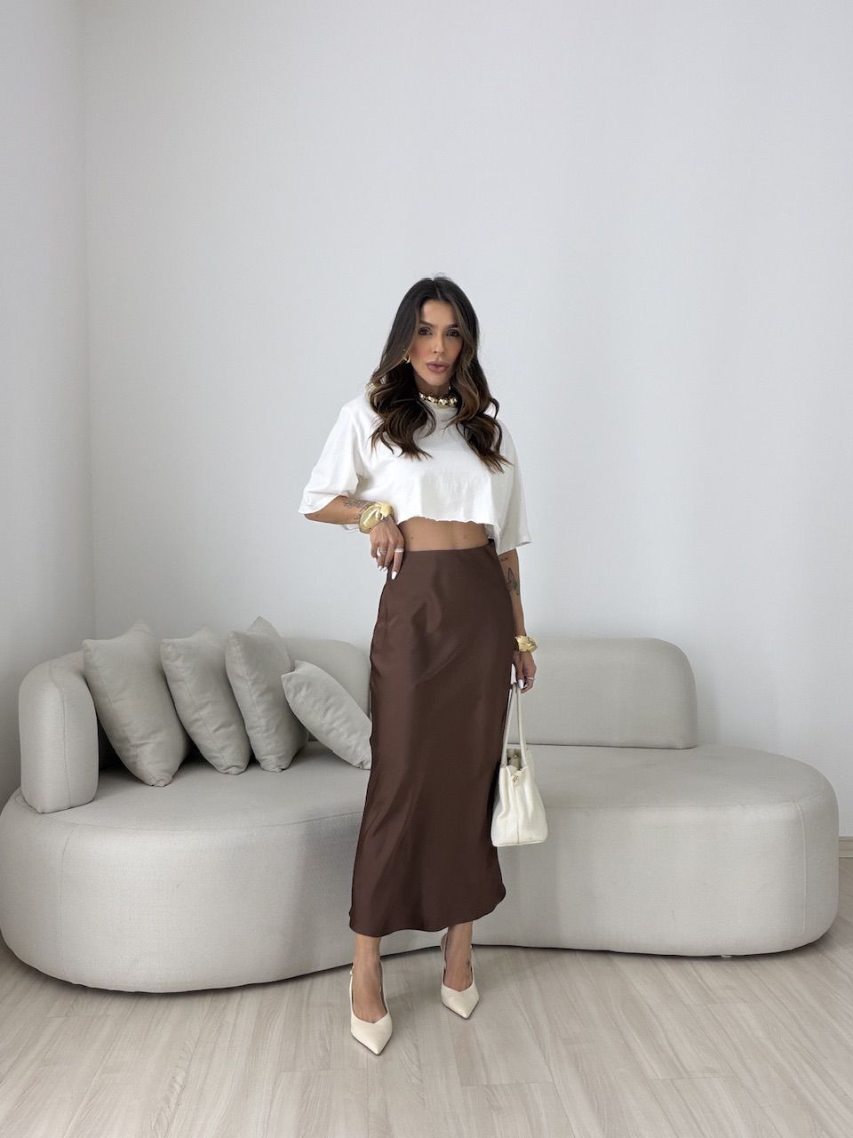 SAIA NADY ACETINADA MARROM
