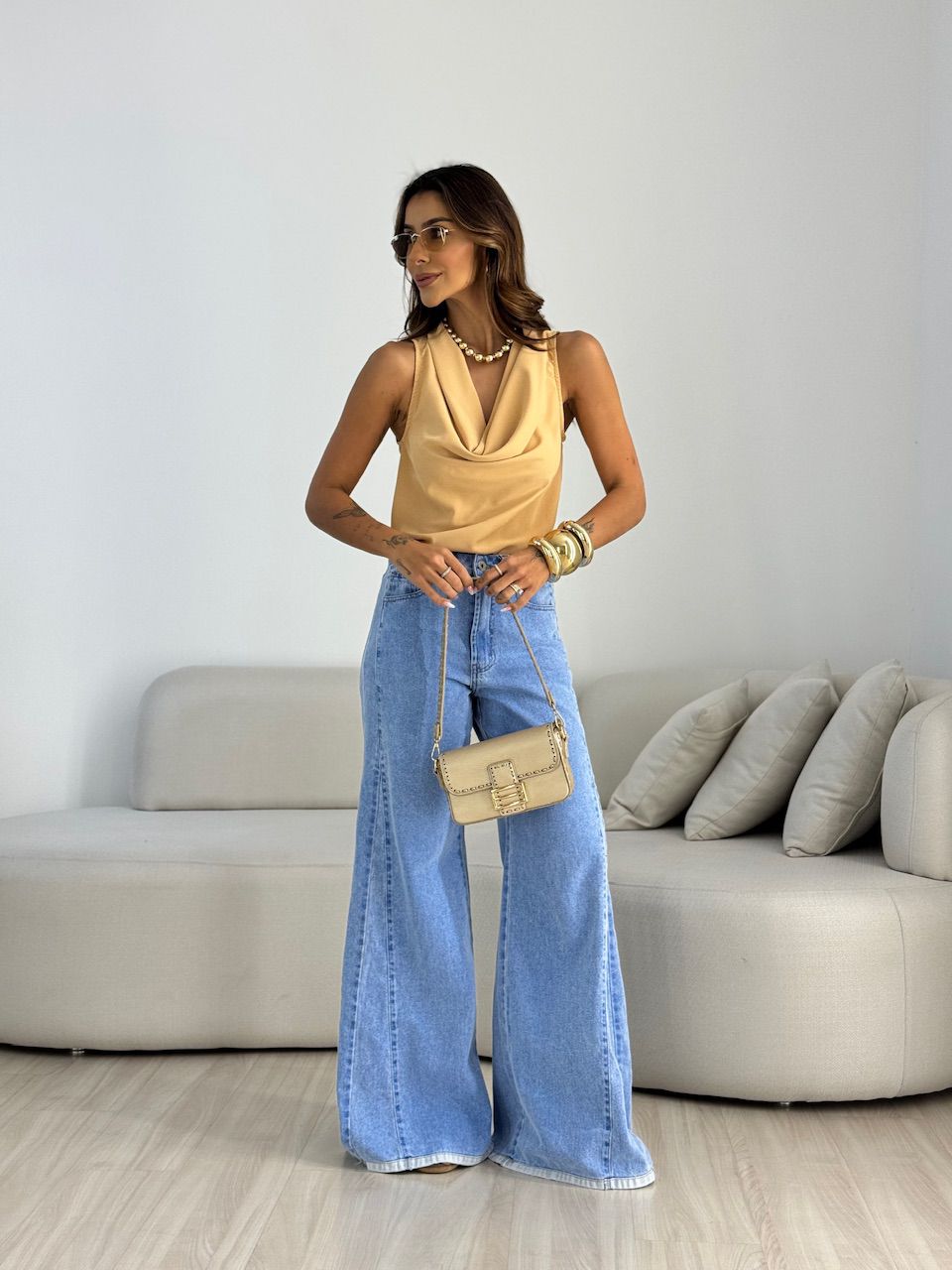 BLUSA RITA DECOTE NUDE