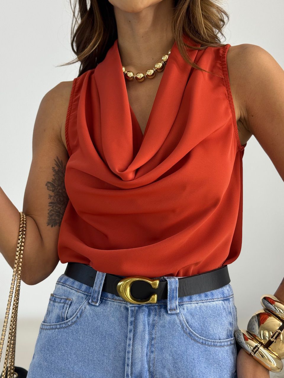BLUSA RITA DECOTE TERRA COTA 