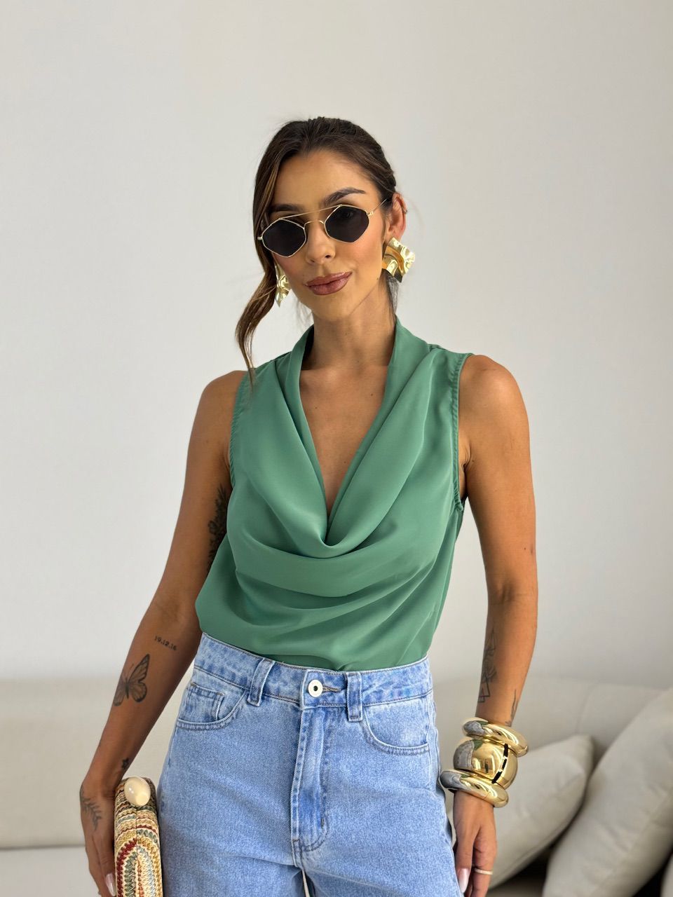 BLUSA RITA DECOTE VERDE - 0069930230 - CAROLLA FERRARO