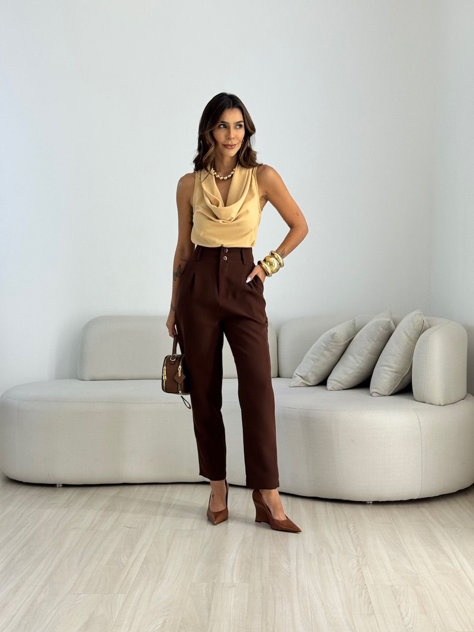 CALÇA ADA CENOURA MARROM