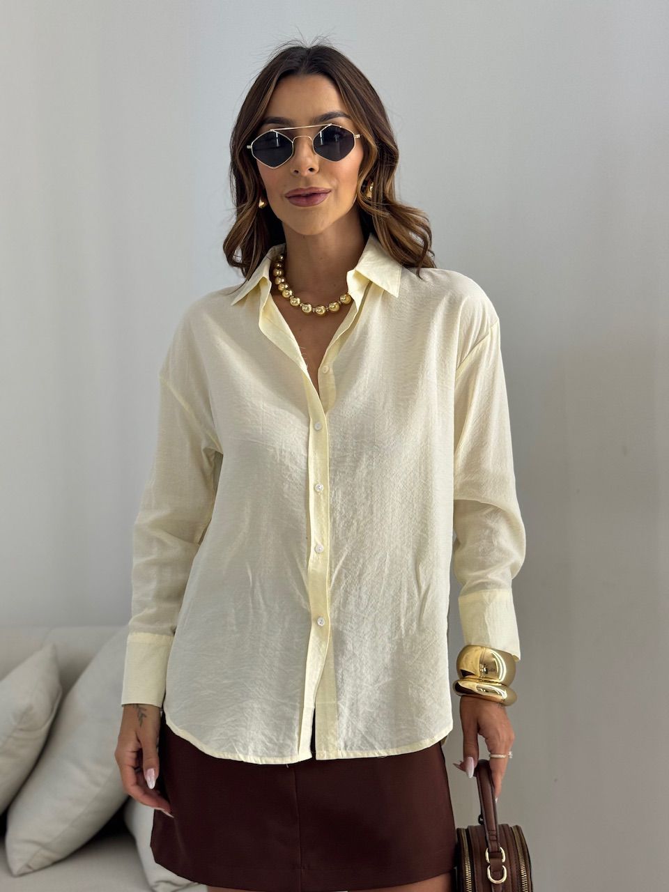 CAMISA FERNANDA OVER AREIA - 0069970110 - CAROLLA FERRARO