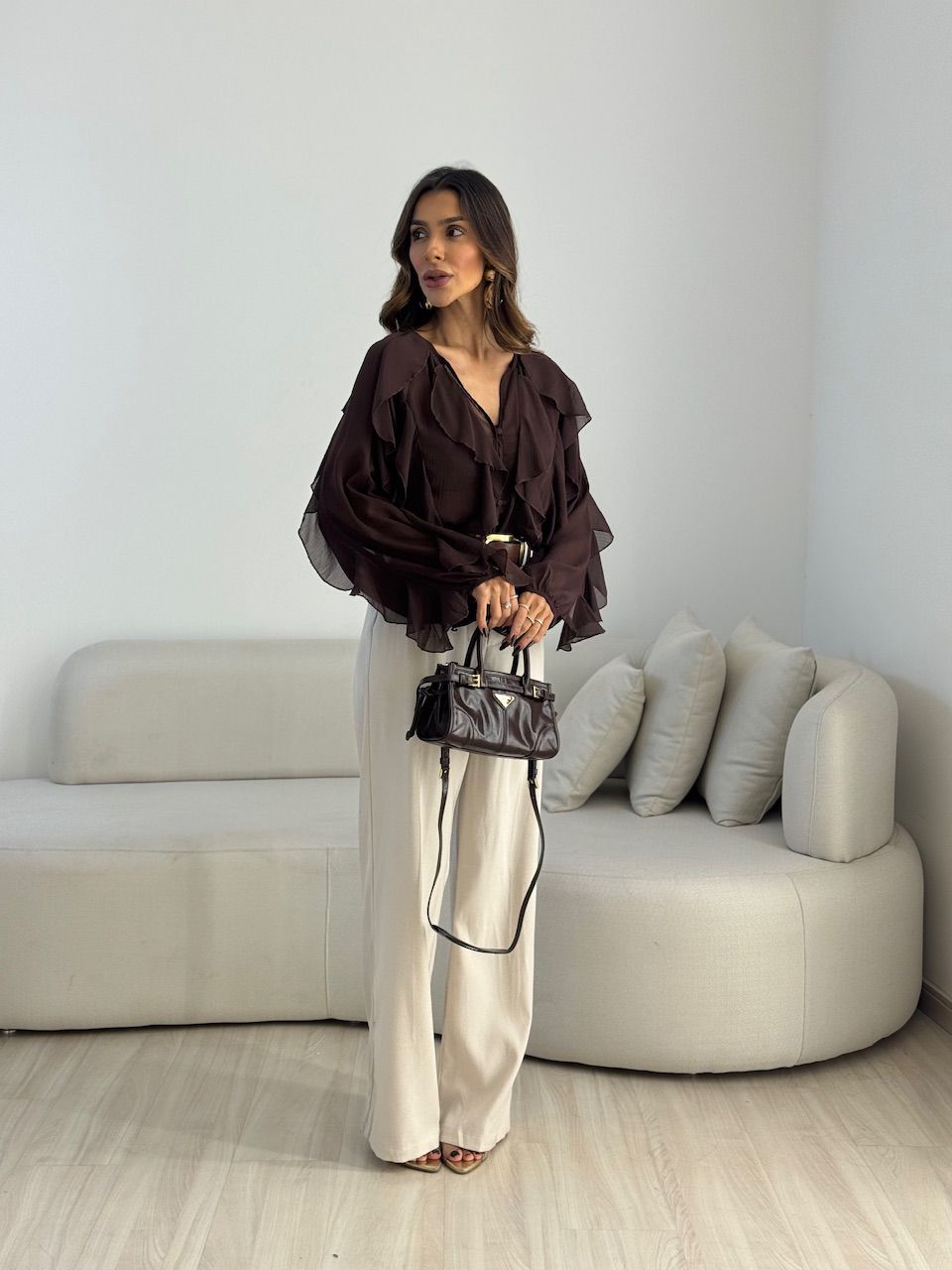 BLUSA FLÁVIA BABADOS MARROM