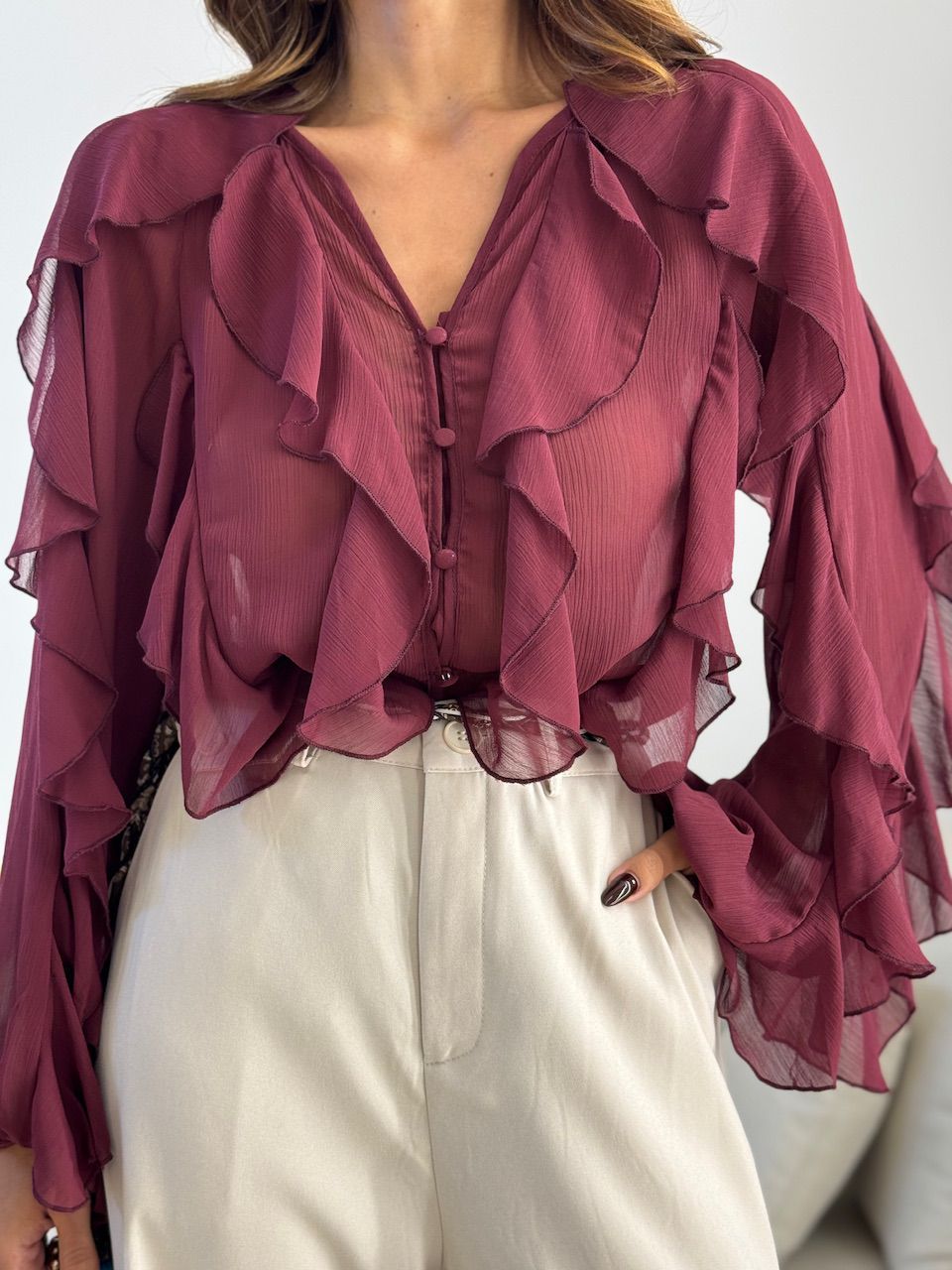 BLUSA FLÁVIA BABADOS VINHO