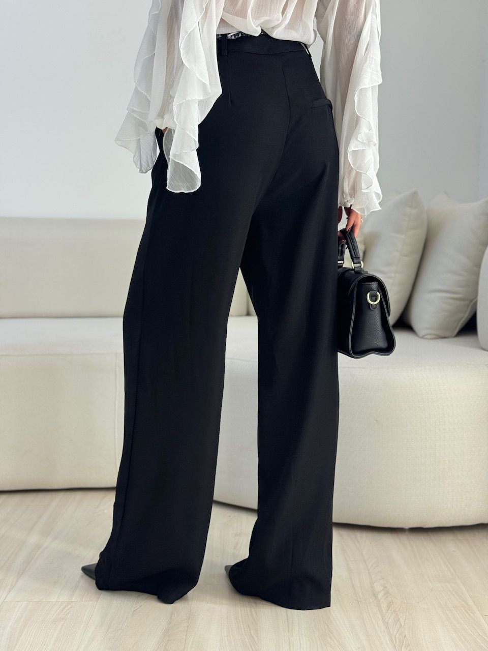 CALÇA MARIA FLOR LENÇO PRETA