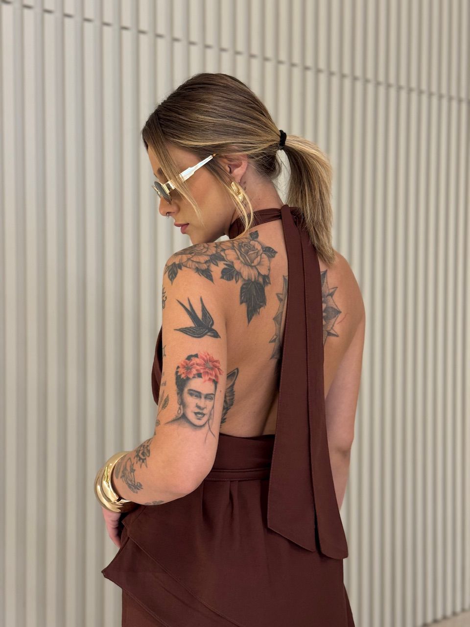 CONJUNTO ADELE BLUSA ASSIMÉTRICA MARROM