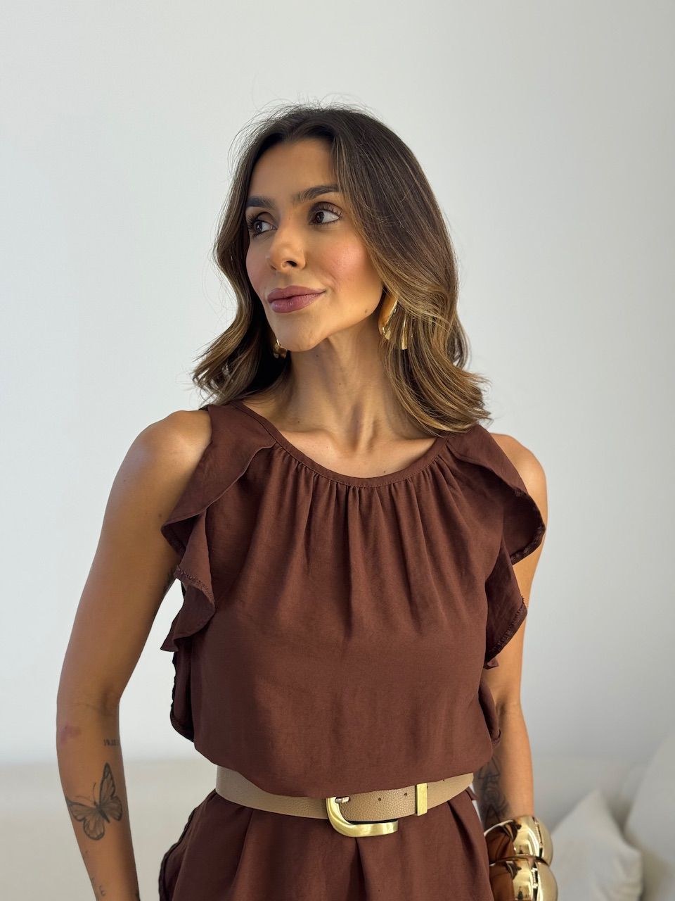 VESTIDO LAUANE BABADO MARROM