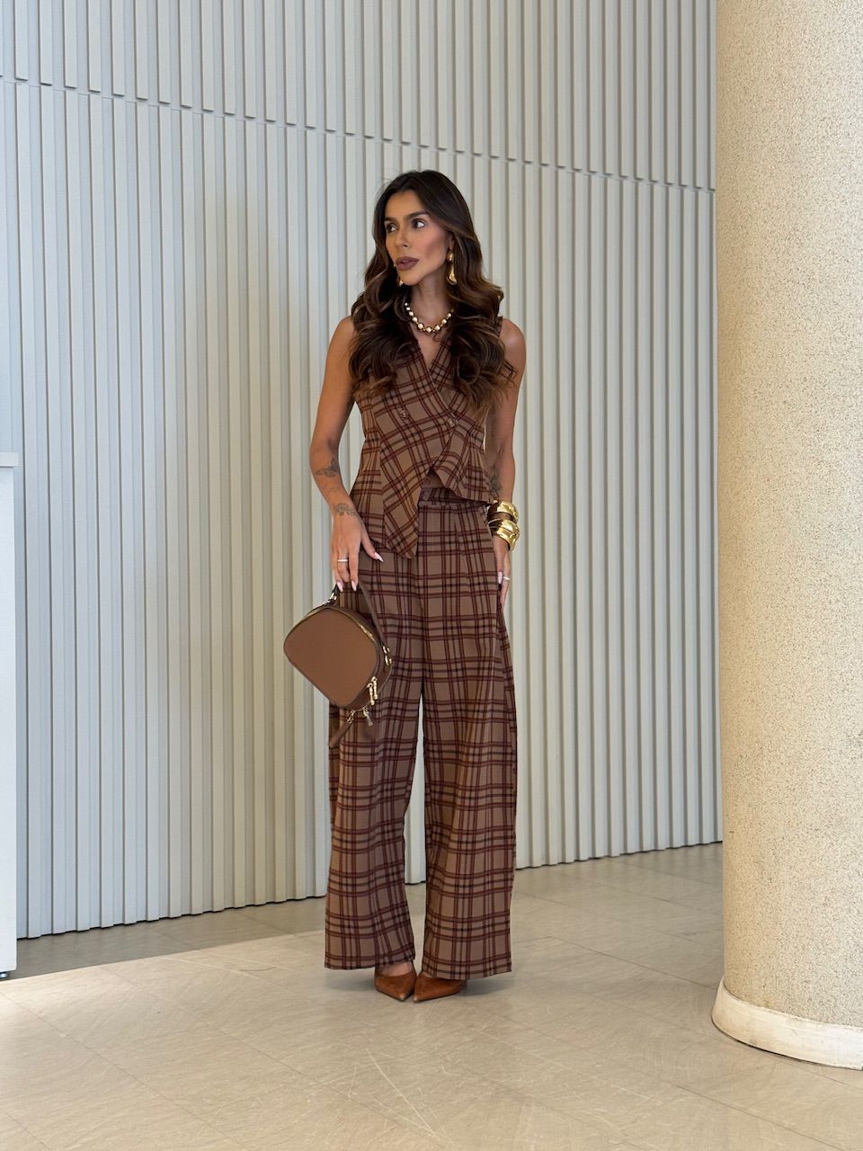 CALÇA TAÍS XADREZ CAFÉ