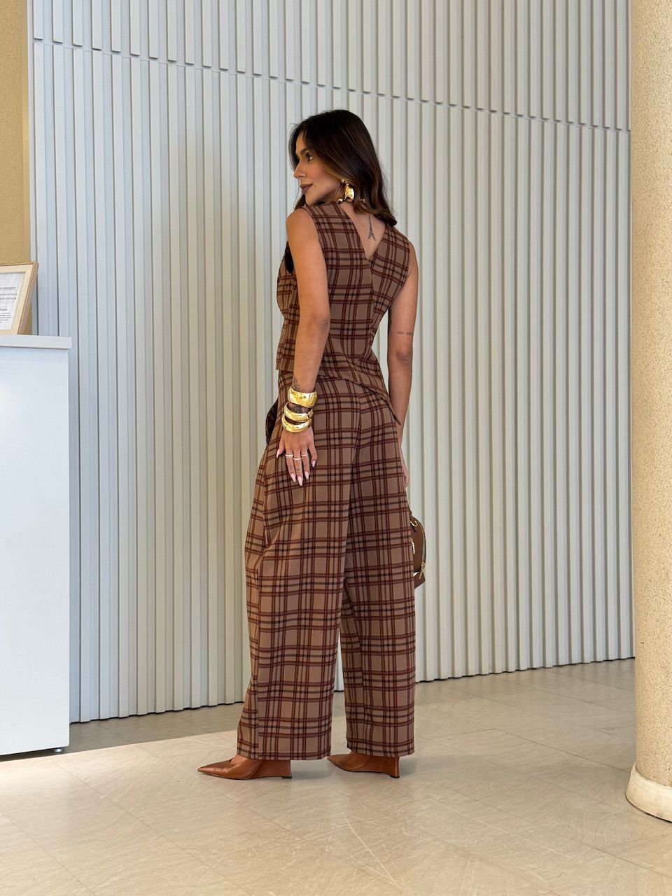 CALÇA TAÍS XADREZ CAFÉ