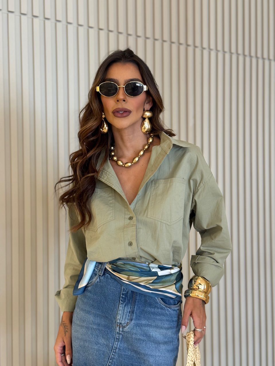 CAMISA SAMIRA OVER VERDE - 0074500014 - CAROLLA FERRARO