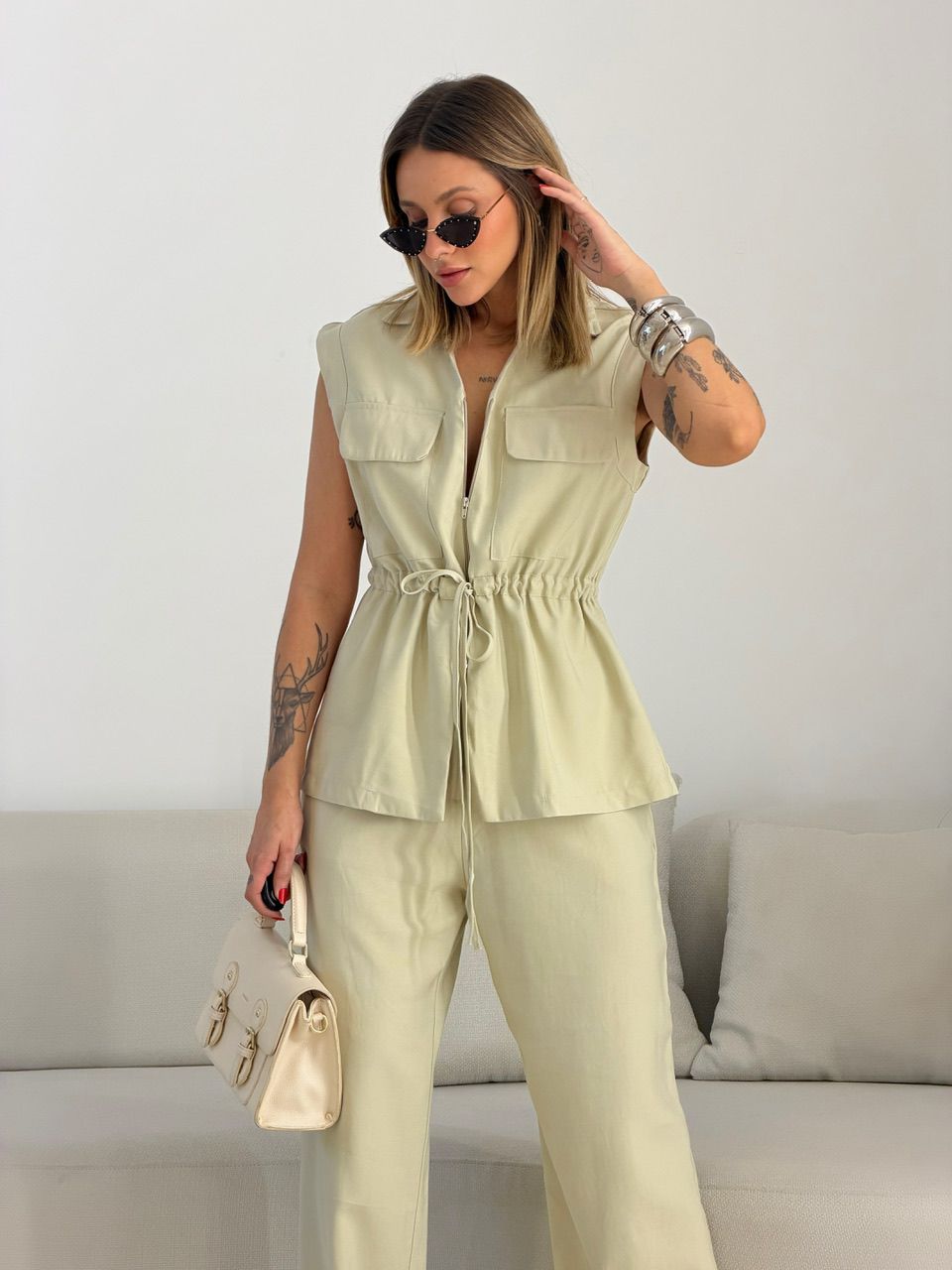 CONJUNTO ANTONELA COLETE CARGO AREIA