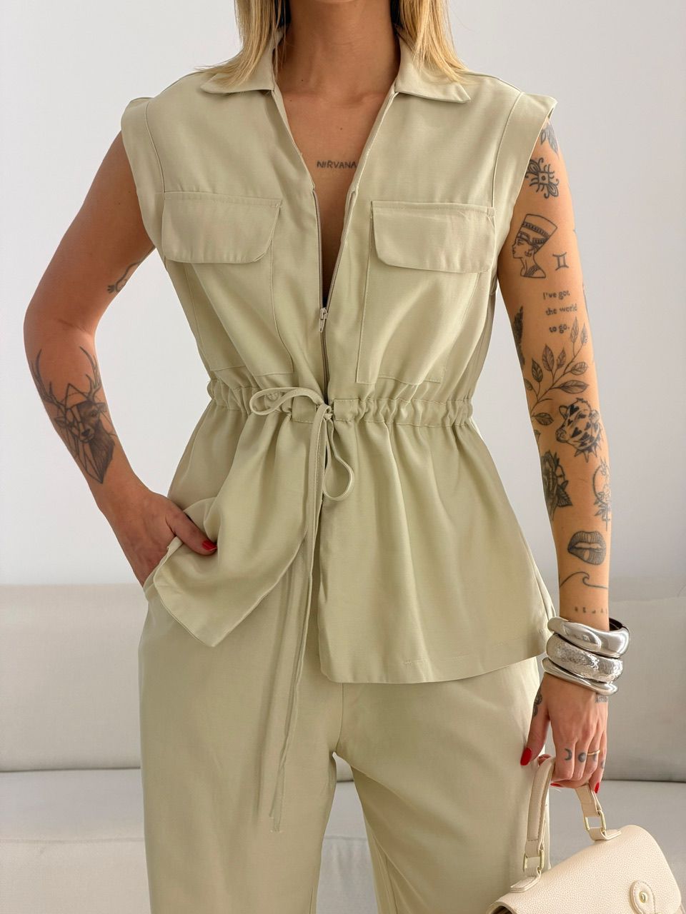 CONJUNTO ANTONELA COLETE CARGO AREIA